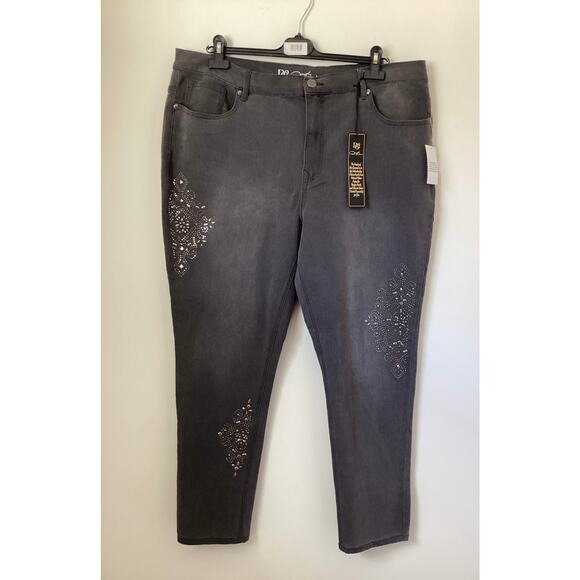 DG2  Stretchy Pants with Embellishments in Charcoal Gray Women's Size 20W - Picture 1 of 6